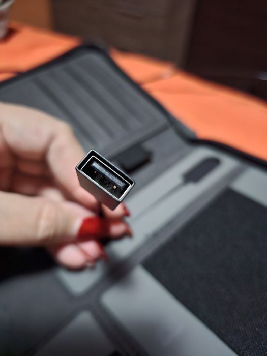 Външно зарядно - тефтер