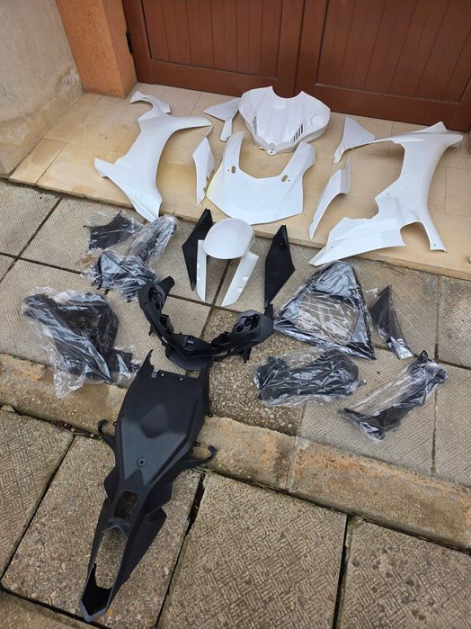 Спойлери комплект YAMAHA R1