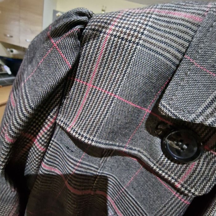 Дамски тренчкот каре