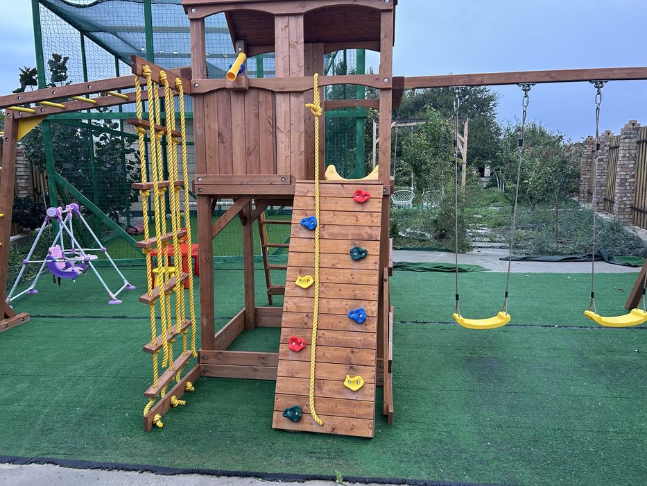 Продаем дом в экологический чистом районе.