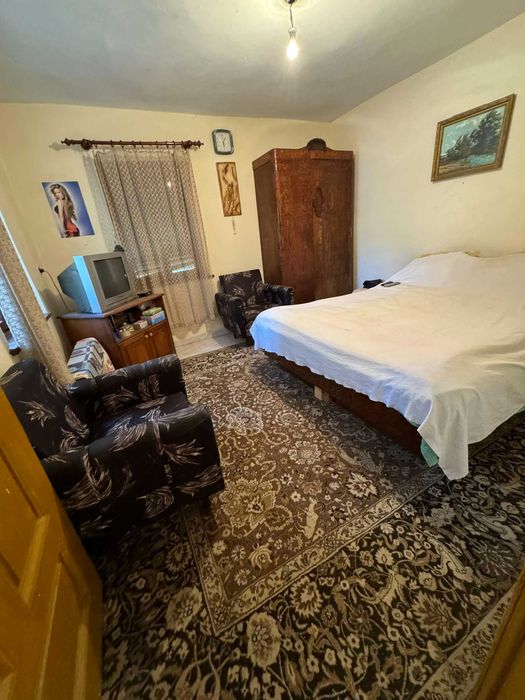 Продава се Къща в с. Стража, Област Търговище - 135 кв.м за 491 €/кв.м - Снимка #3