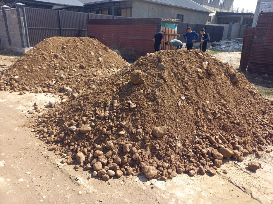 Сникерс Отсев Песок Камень Щебень