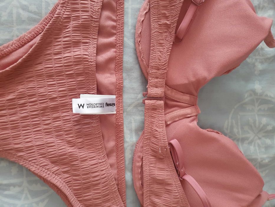 Бански с бразилиана