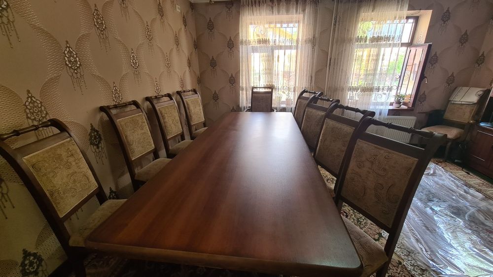 Стол стул 10 талик чинордан  булган