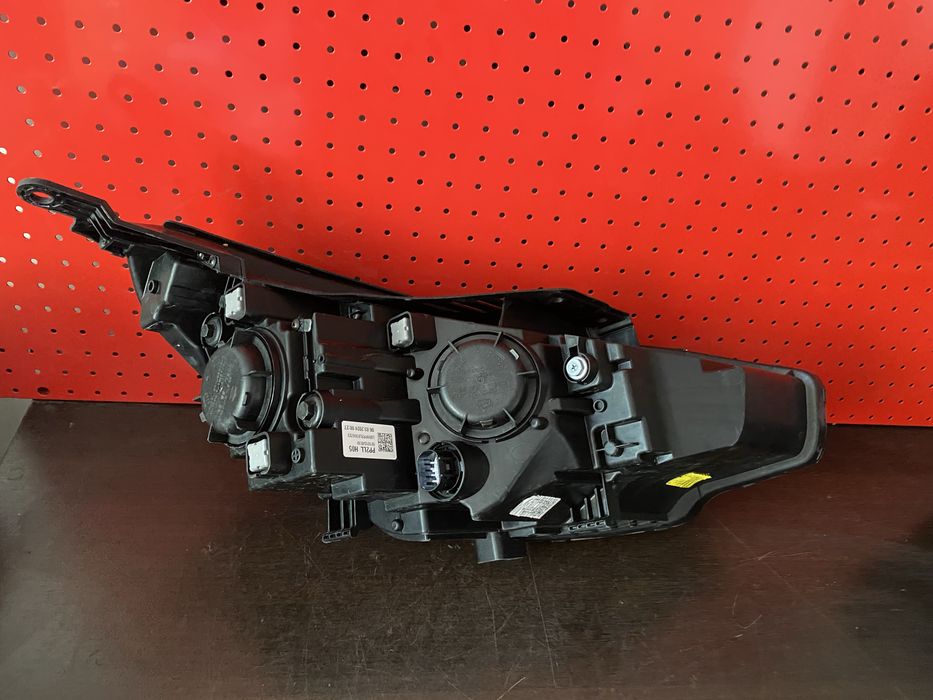 Far stanga halogen Hyundai I30 an 2020-2024