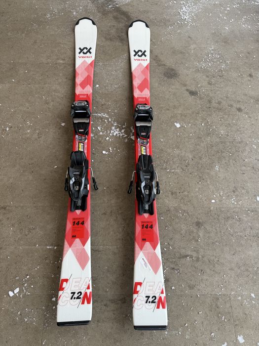 Schiuri Völkl Deacon 144 cm