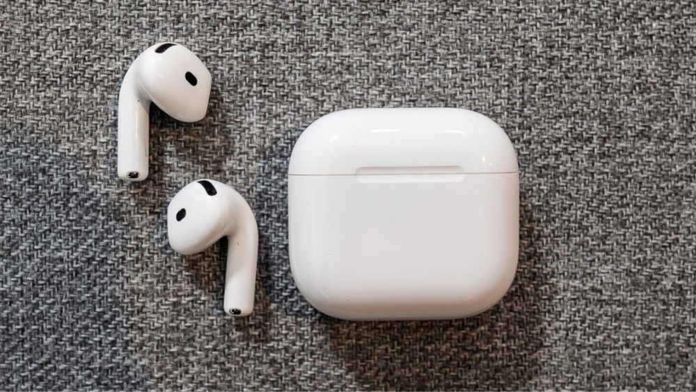 Apple airpods 4,