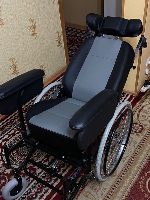 Продам кресло коляску инвалидную новую