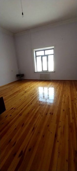 Уй ховли 4 сотих 8 хона сотилади