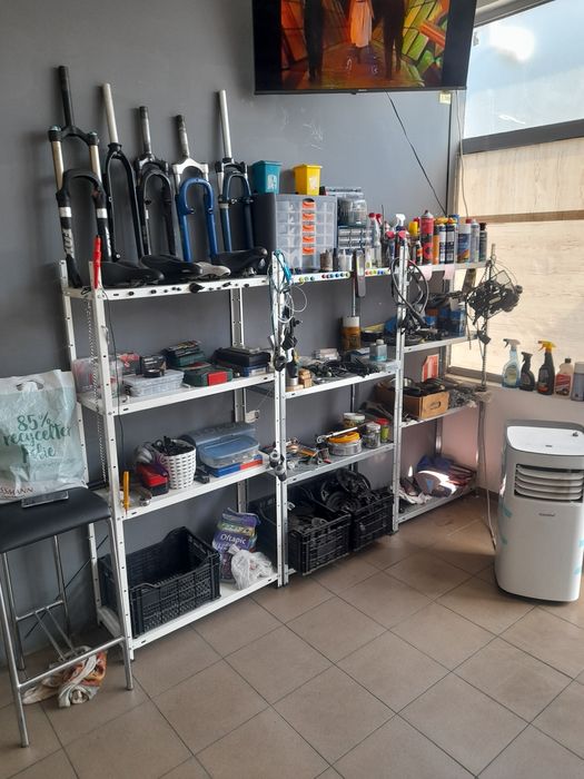 Atelier reparații biciclete