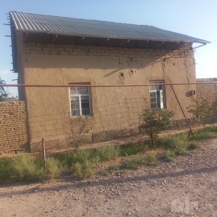 160 milon kumushkondan dacha sotiladi
