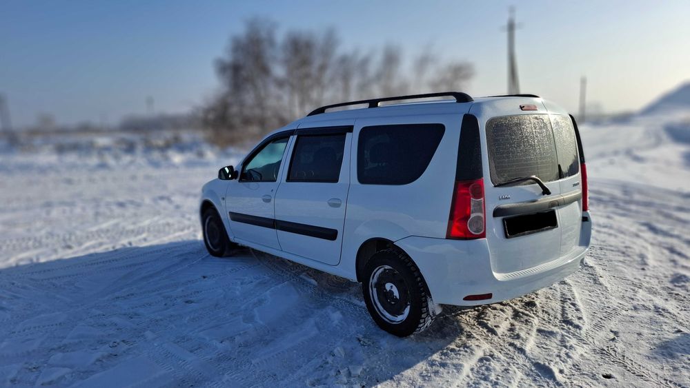 Продам ларгус...