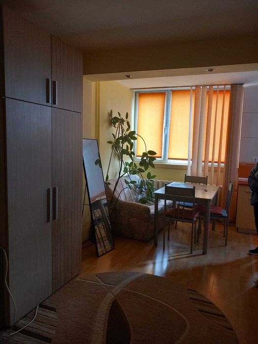 Inchiriez garsoniera spatioasa in Manastur