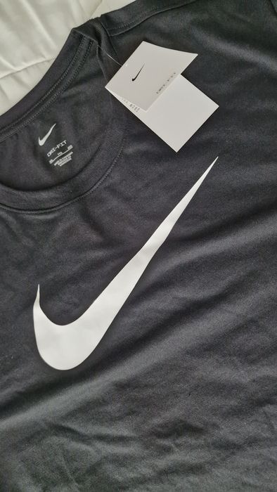 Tricou Nike XXL Nou cu eticheta!