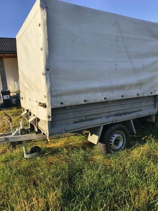 Remorca SEYR 1000 kg cu prelata