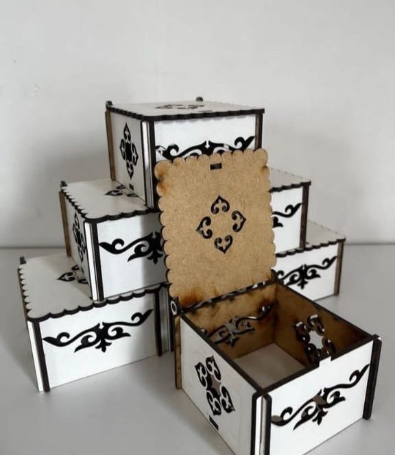 Тойбастар шкатулка