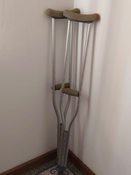 Балтақ/Костыли для взрослых