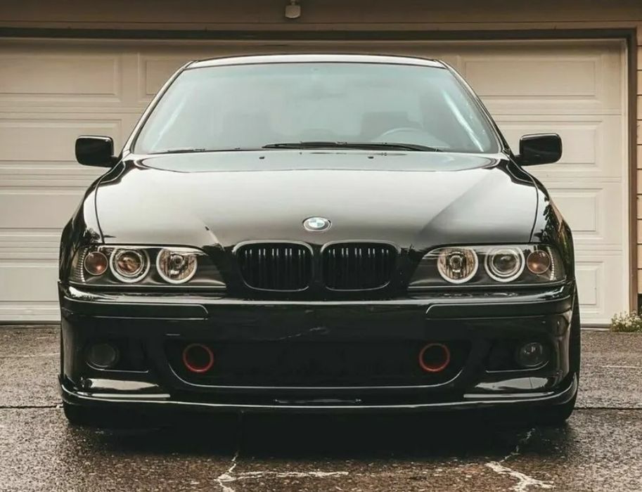 Spoiler lip prelungire bara fata BMW E39 plastic abs negru lucios