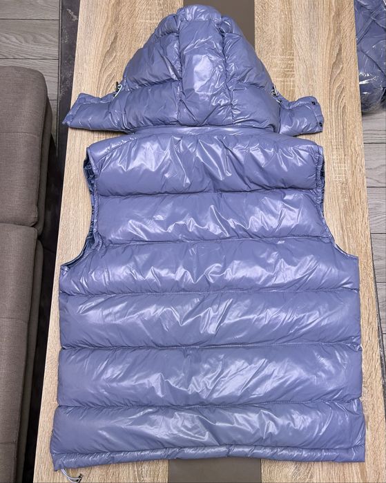 Vesta Baby Blue m.o.n.c.l.e.r