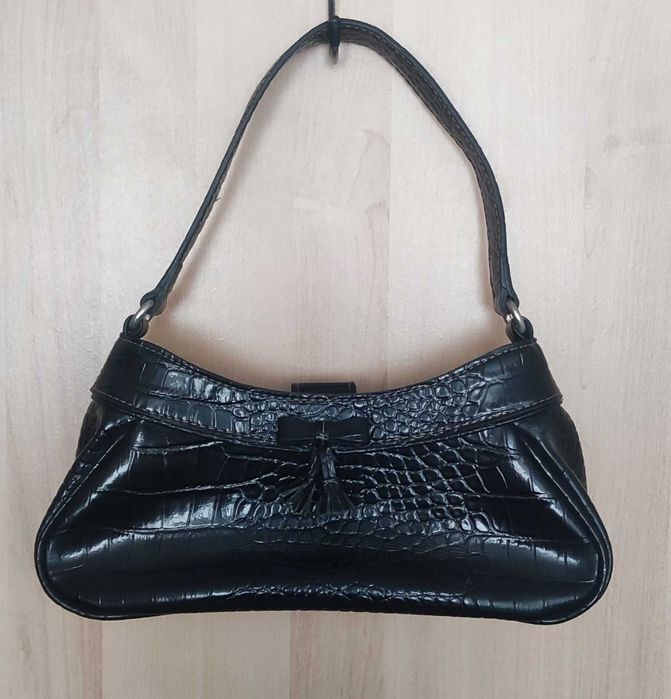 Genți de damă, firme de prestigiu!