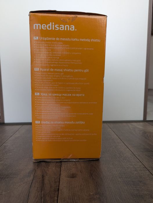 Масажор за врат и гръб Medisana с реверс и термофункция