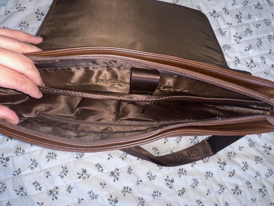 Продам сумку для ноутбука Thomas Graf