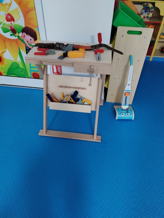 Обзавеждане за детски клуб