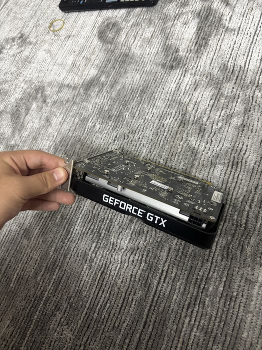 Видеокарта Gtx 1650 palit