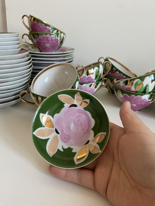 Продам сервиз Дулево на 12 персон