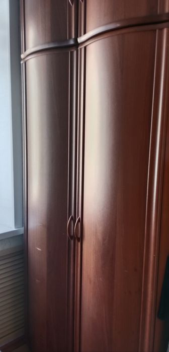 Продам стенку с шкафом