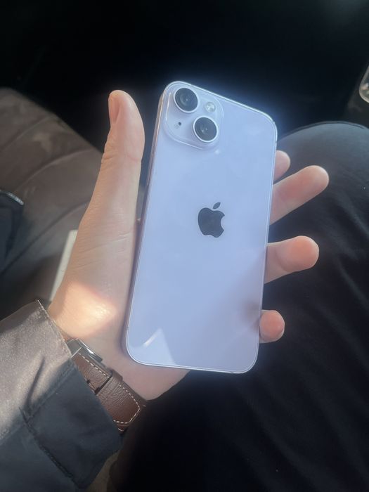 Айфон 14 в хорошем состоянии