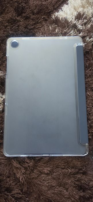 Чехол на планшет Samsung A11+  продам