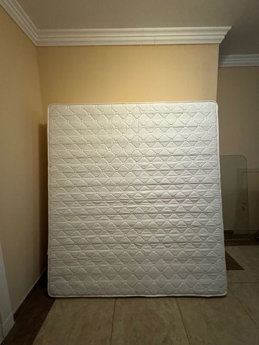 Матрас 200 х 180