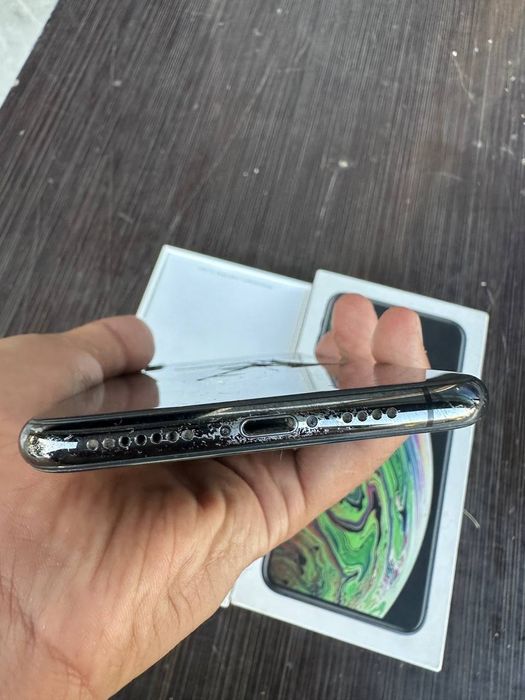 Iphone xs max 180$ kelishiladi