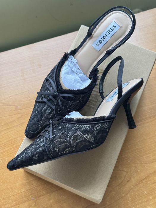 Токчета / официални обувки  Steve Madden - дантелени / lace