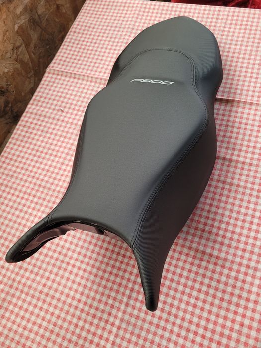 Vând sa,sezut,scaun,seat moto bmw f900r/xr originala