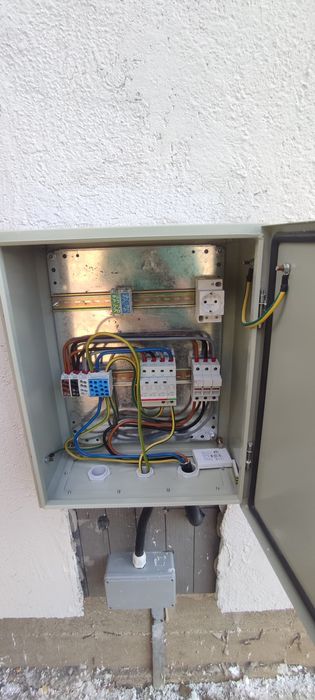 Electrician instalatii electrice,aer conditionat