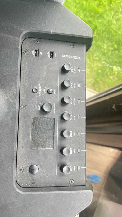 JBL PHX ONE Супер Мощна Тонколона, малко употребявана, отлично запазена