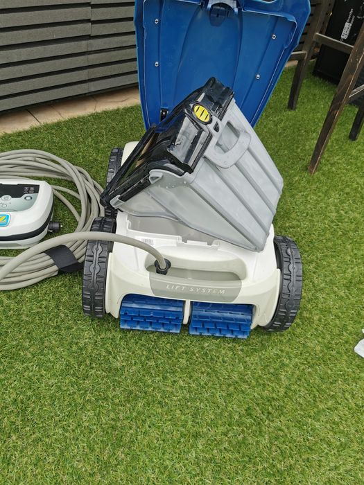 Robot / aspirator profesional curățare piscina Zodiac Vortex 4 4WD