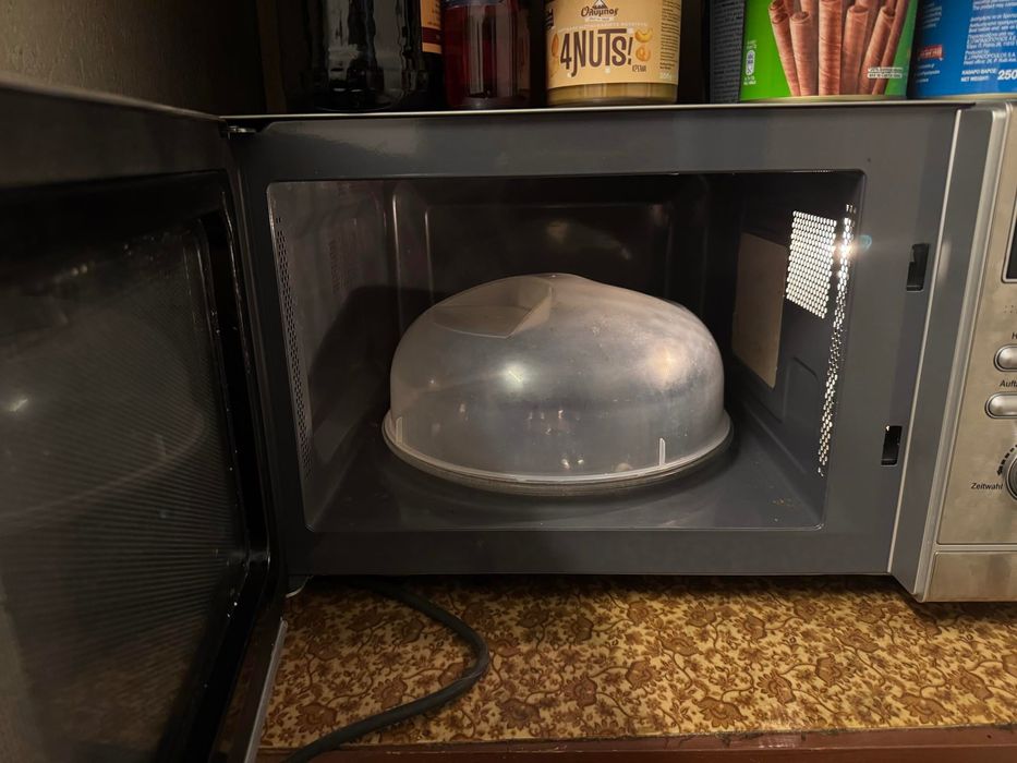 Микровълнова фурна HANSEATIC