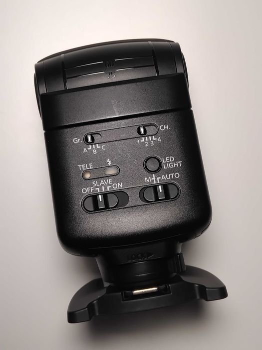 Canon 320EX - speedlite compact