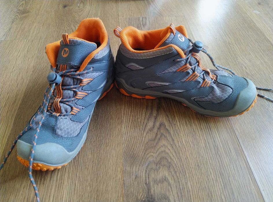 MERRELL Туристически обувки за жена или дете унисекс, размер 37, отлични