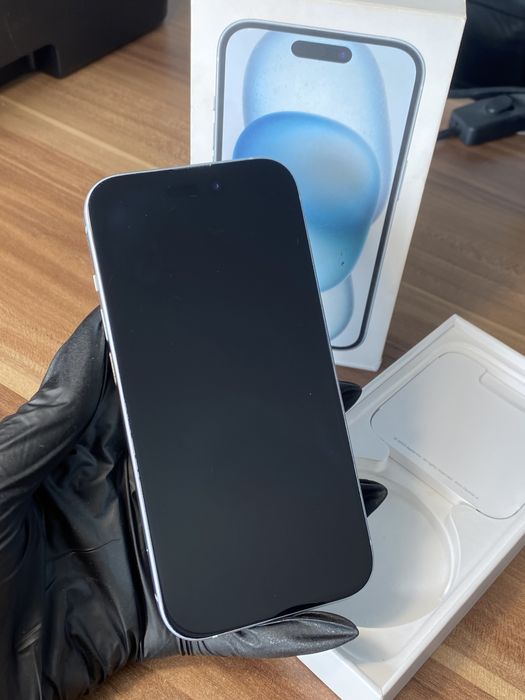 iPhone 15 • 128 GB • Blue