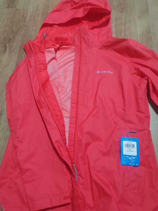 Vand geaca / haina de primavara / toamna Columbia noua