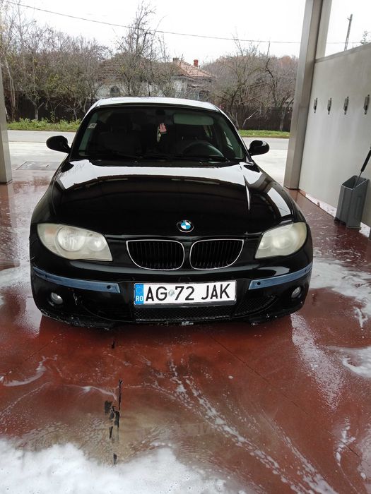 Vând BMW seria 1 mașina se afla într o stare bună  itp, asigurare