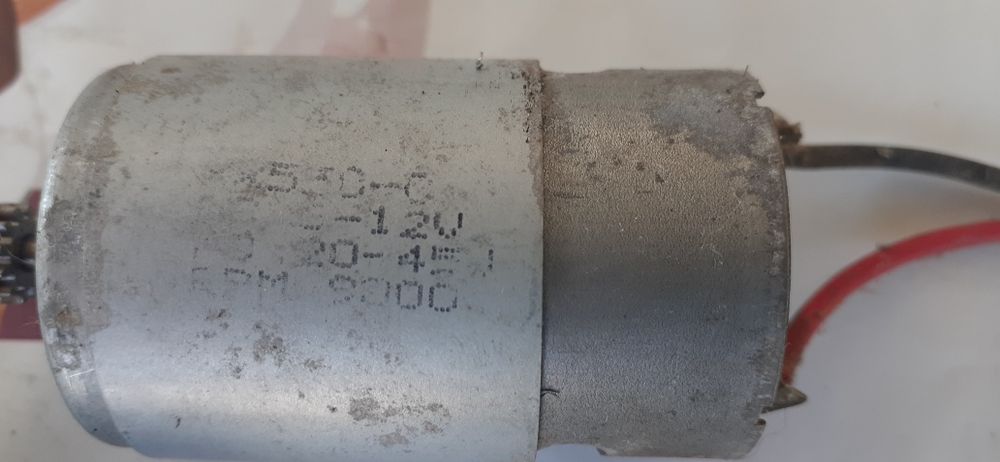 Продам, электро моторы. 2500