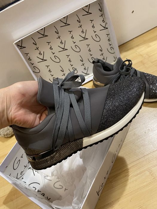 Kate Grey Сникърси