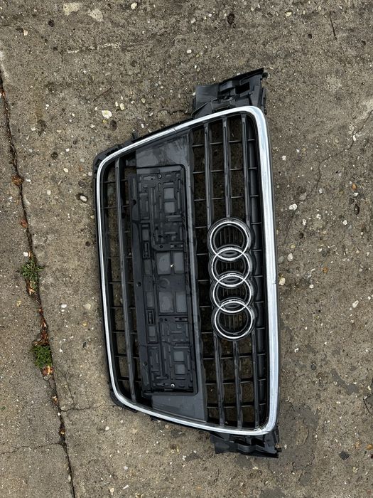 Grilă radiator audi a4.b8.8k0853651.