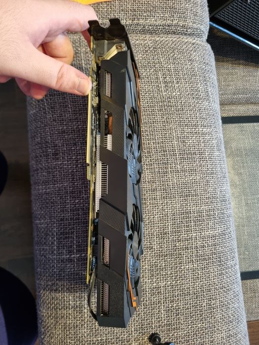 Placa video Nvidia GTX 1070 Gigabyte 8gb
