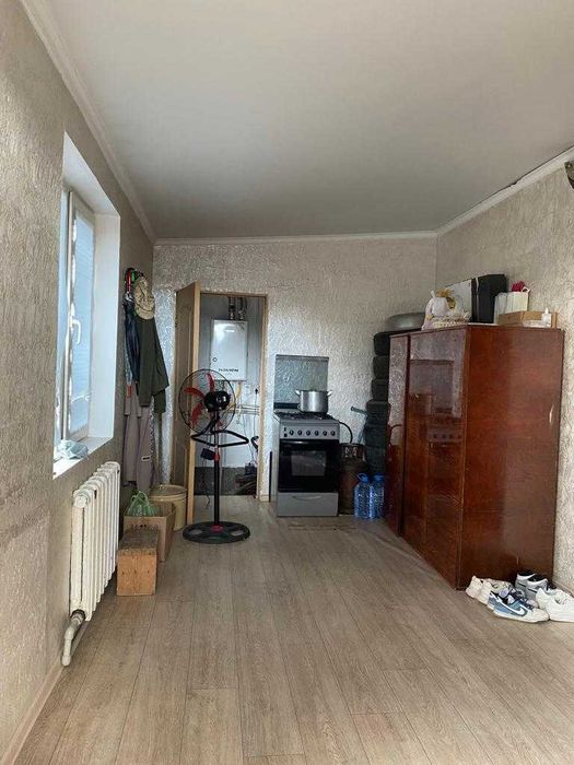 Продается дом в 10-ом микрорайоне.